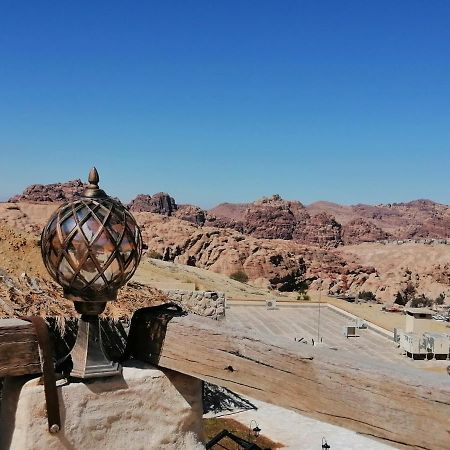 Infinity Lodge Wadi Musa Eksteriør billede